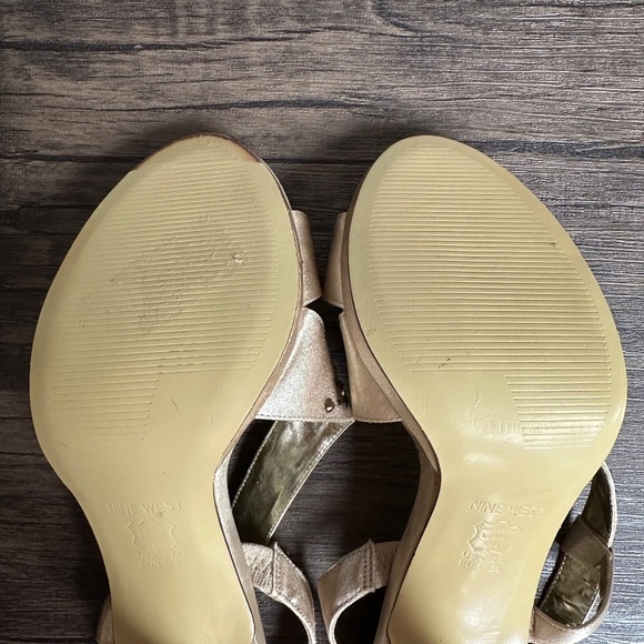 *NINE WEST* Gold x Rhinestone Angelic Rhinestone Heels Size 8 - Picture 11 of 11